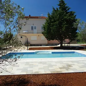 Apartament Olive, Ugljan